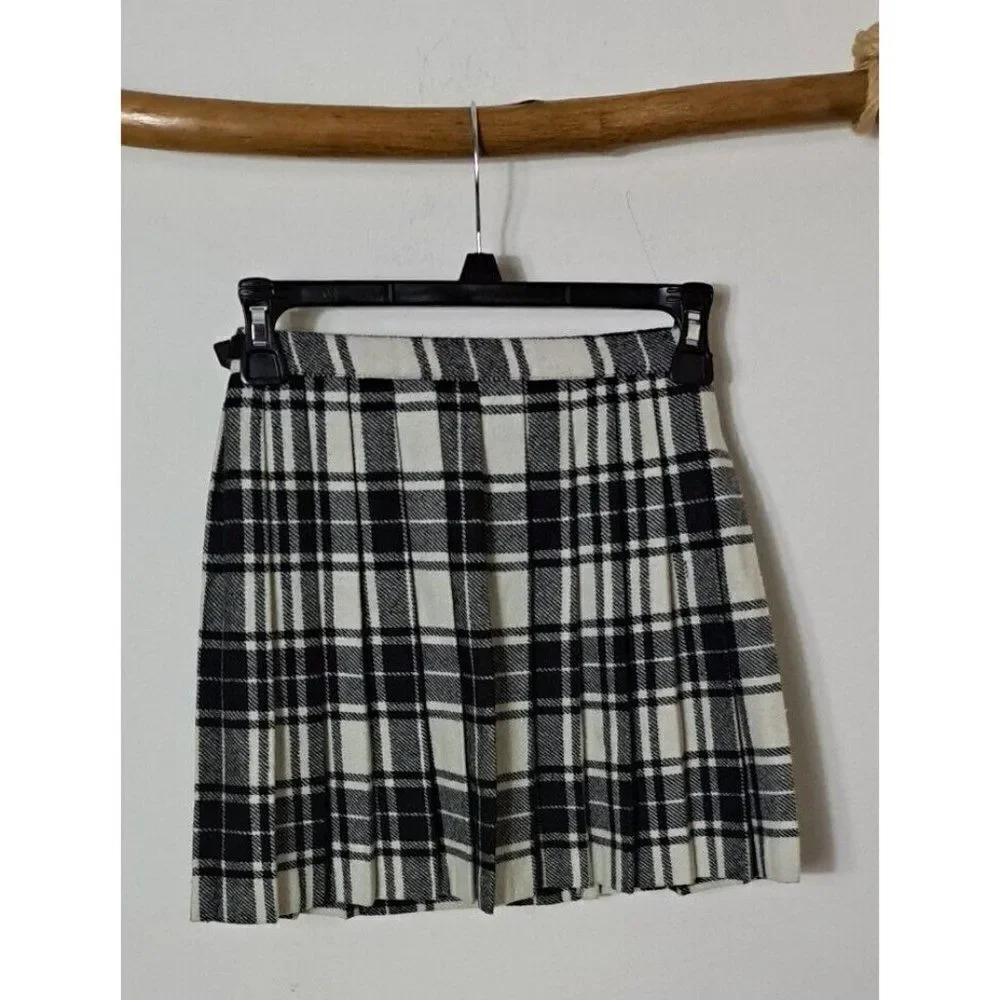 Blarney Skirt Mini Wrap Size 24 Black White  Plaid Woolen‎ Ireland Academia
